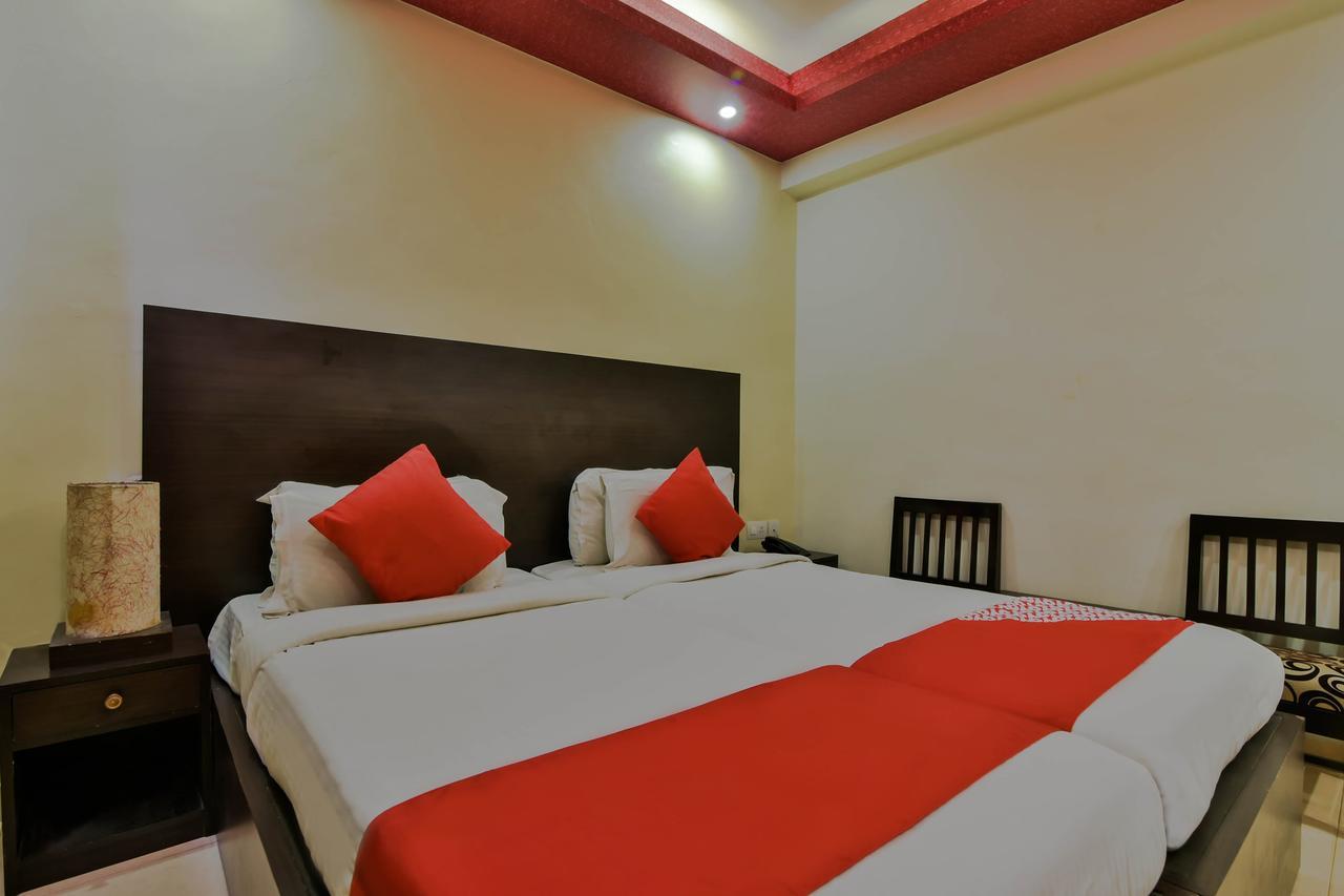 Hotel Manoshanti باناجي المظهر الخارجي الصورة