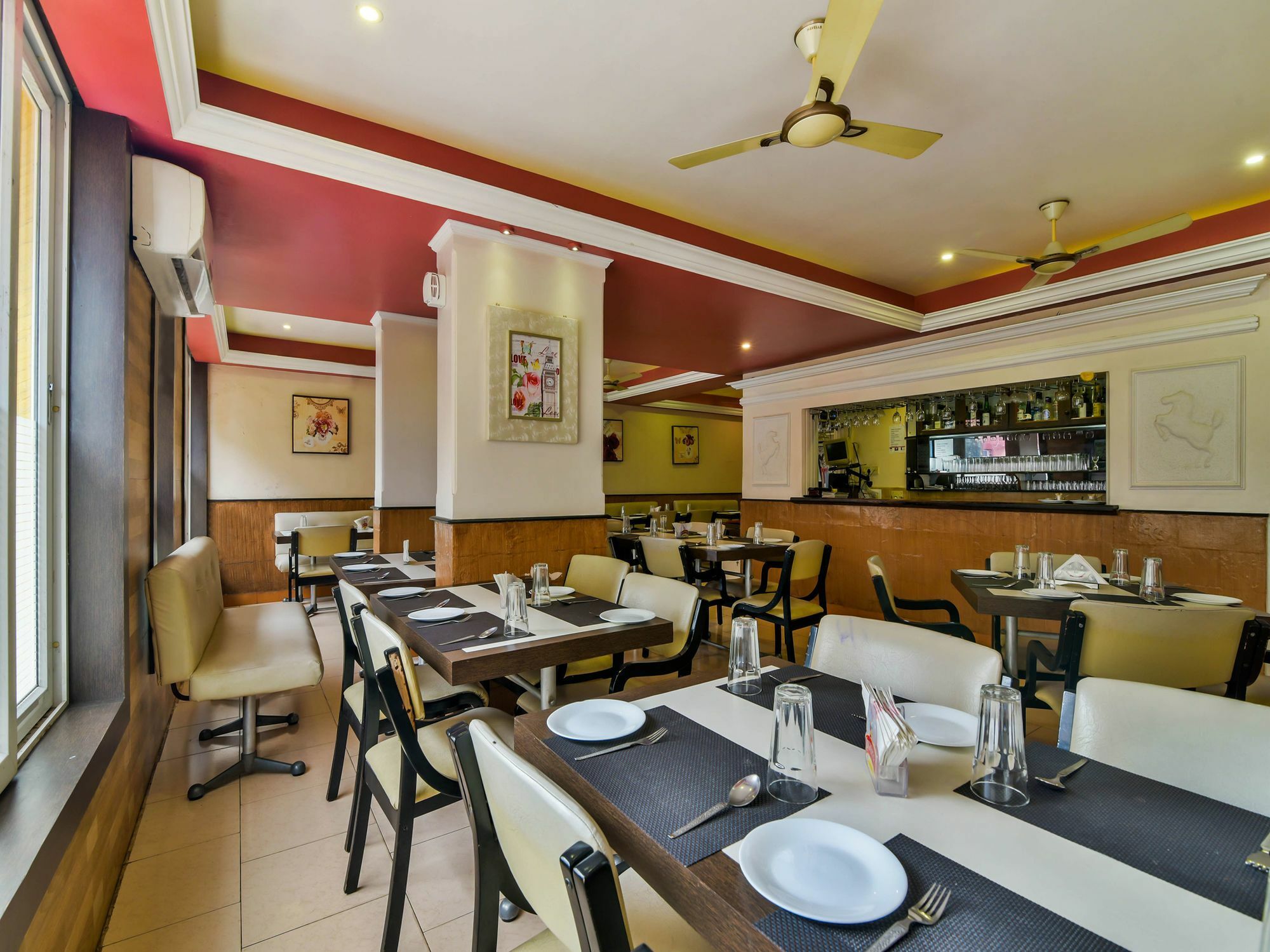 Hotel Manoshanti باناجي المظهر الخارجي الصورة
